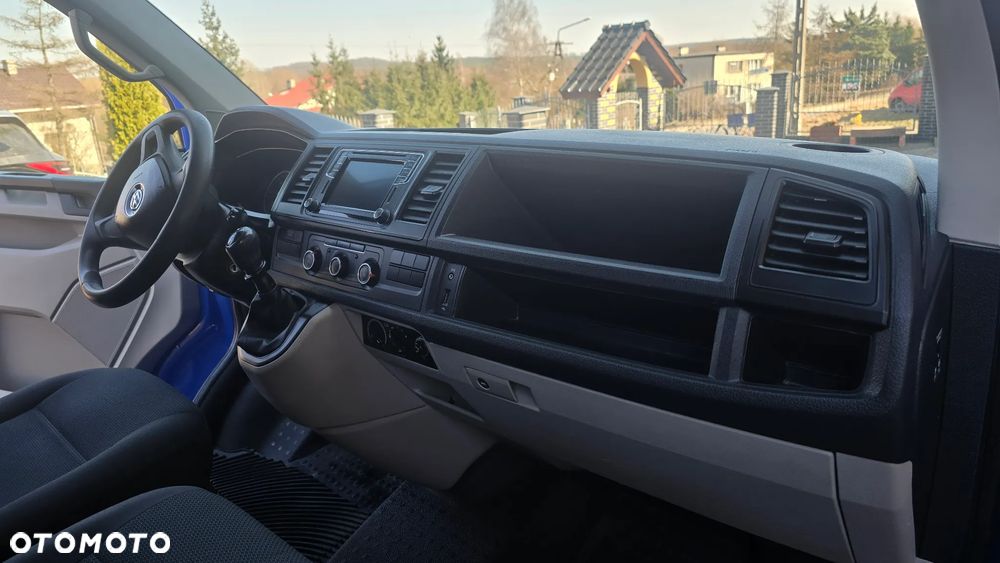 Volkswagen Transporter - 5