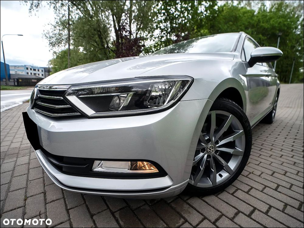Volkswagen Passat - 10
