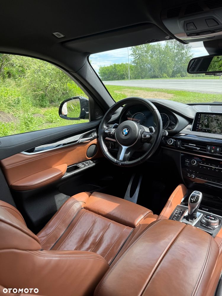 BMW X6 xDrive40d - 11