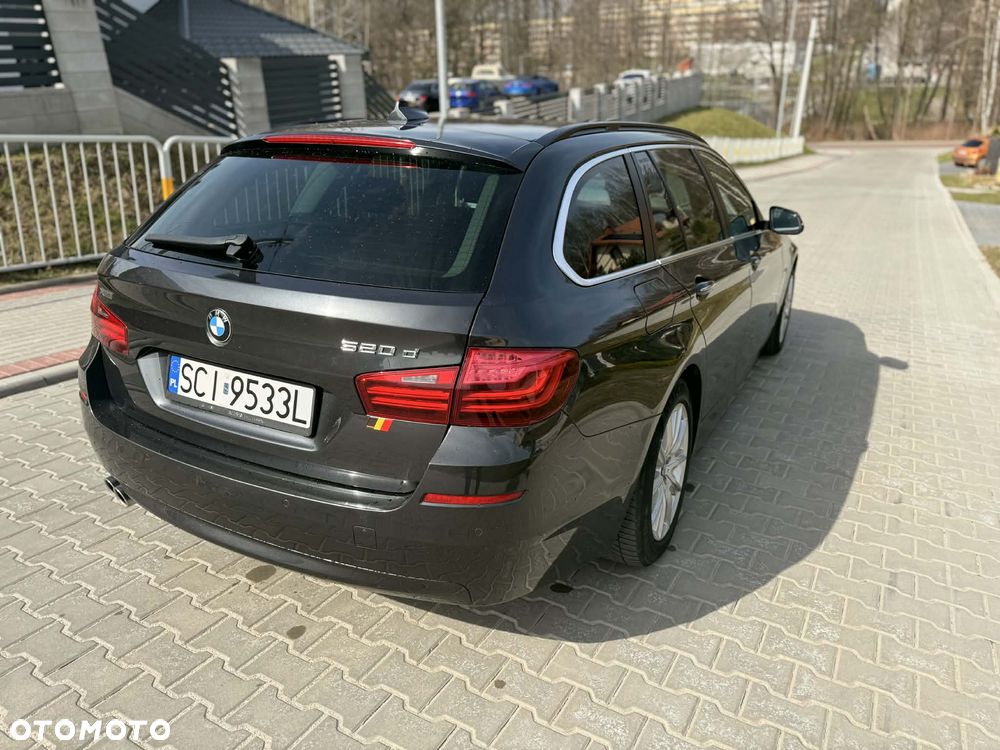 BMW Seria 5 520d - 13