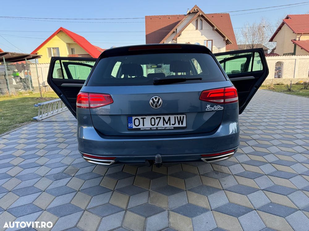 Volkswagen Passat - 11
