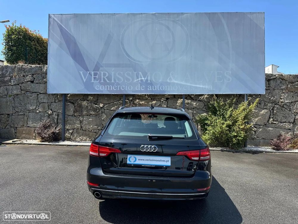 Audi A4 Avant 2.0 TDI S-line - 12