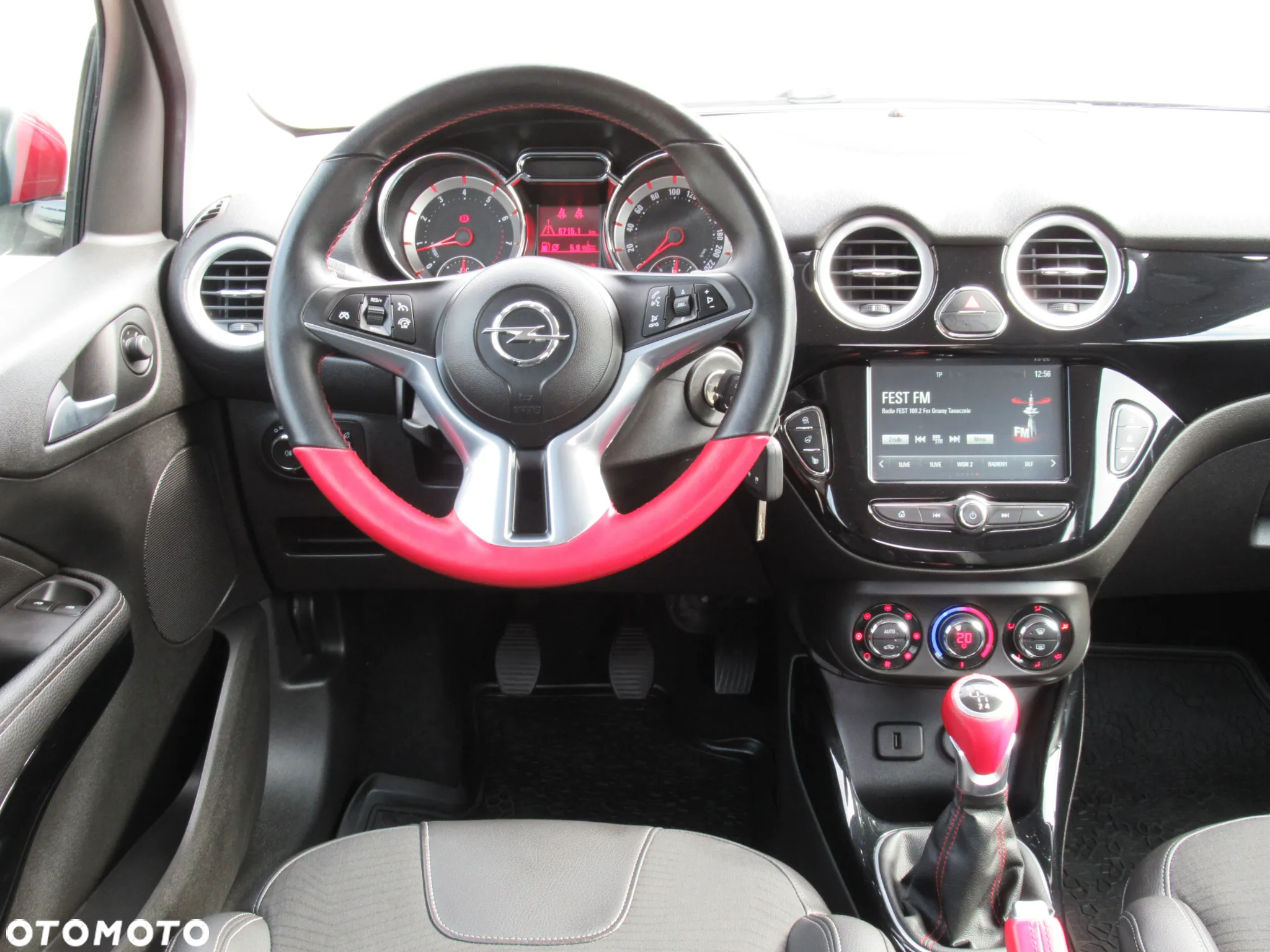 Opel Adam 1.2 Black Jack S&S - 12