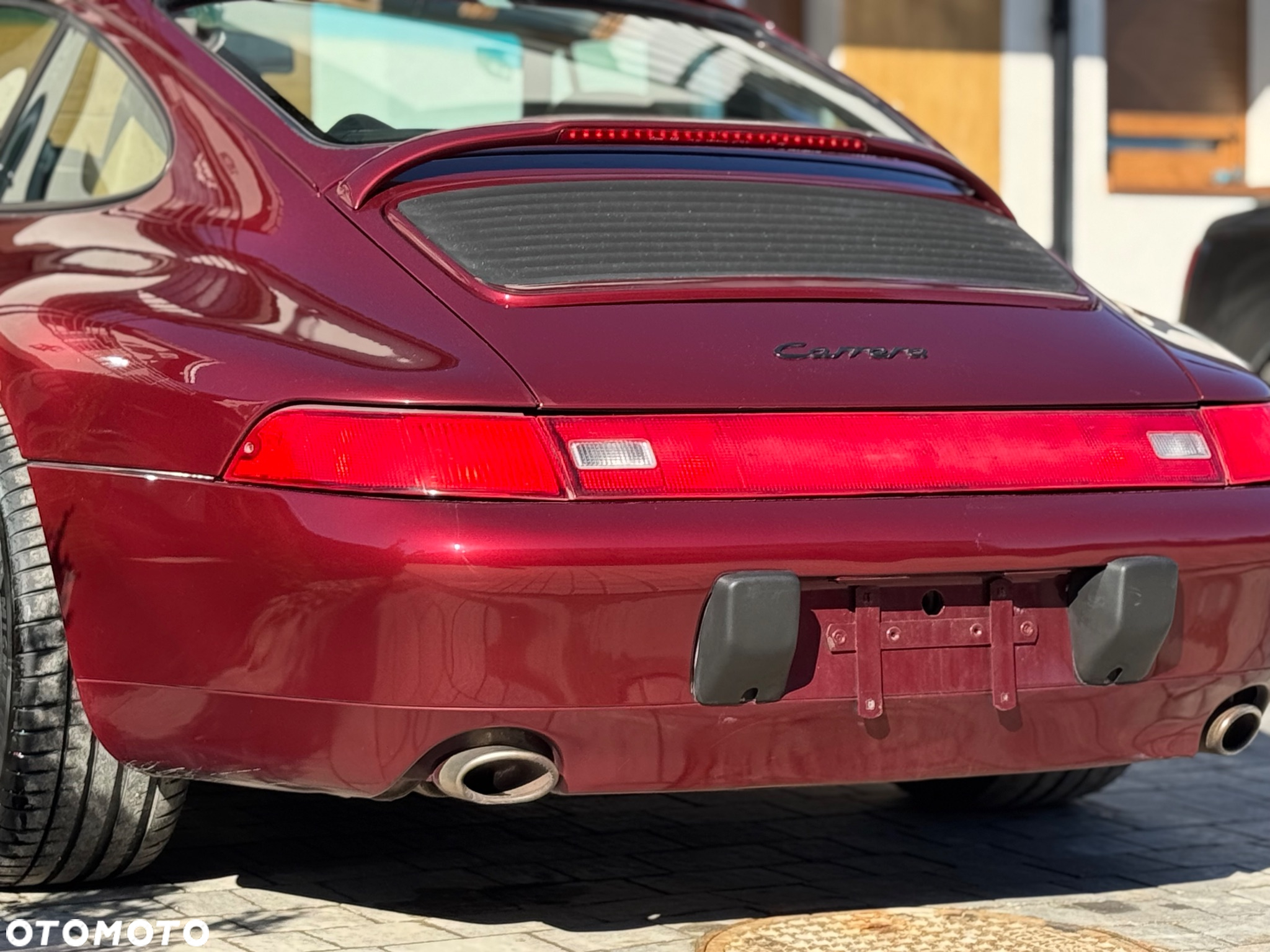 Porsche 911 Carrera - 12