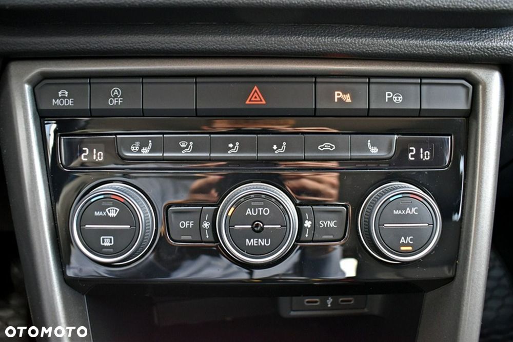Volkswagen T-Roc 1.5 TSI GPF ACT Advance - 25