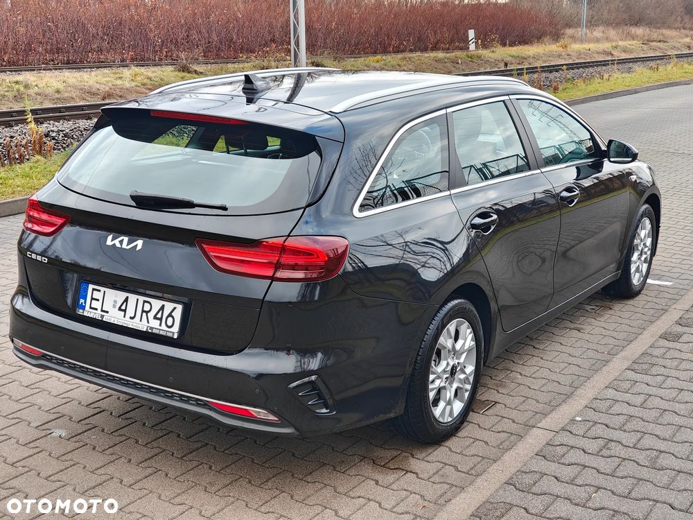 Kia Ceed 1.6 CRDi (48V Mild-Hybrid) Spirit - 3
