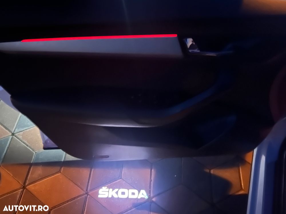Skoda Karoq 2.0 TDI SCR 4x4 DSG Tour - 28