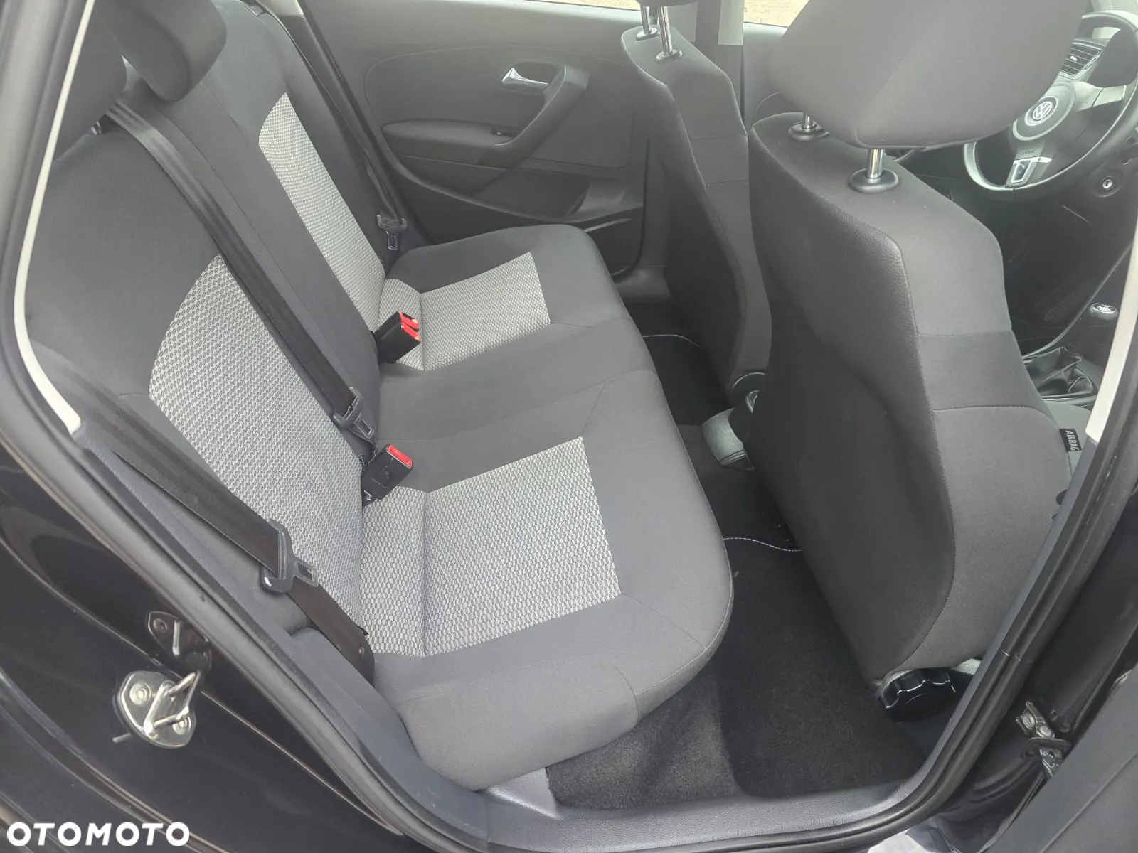 Volkswagen Polo 1.2 TSI Black/Silver Edition - 27