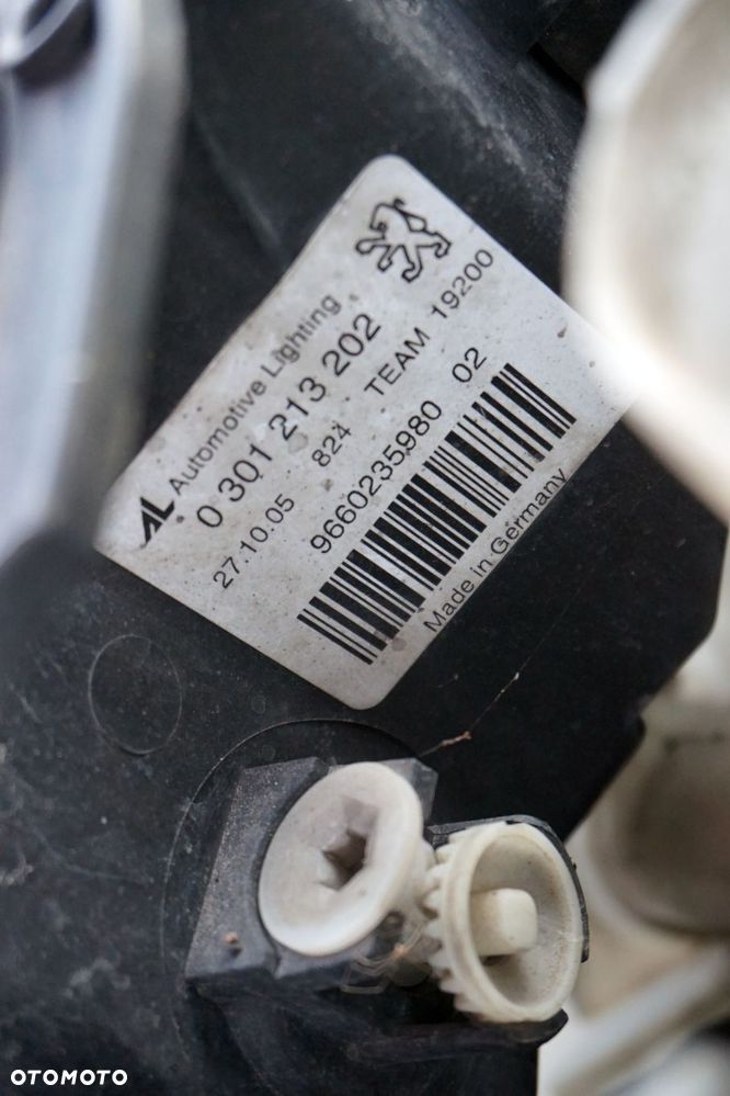 LAMPA PRZEDNIA PRAWA 407 SW 9660235980 0301213202 PEUGEOT 2004-2007 - 6