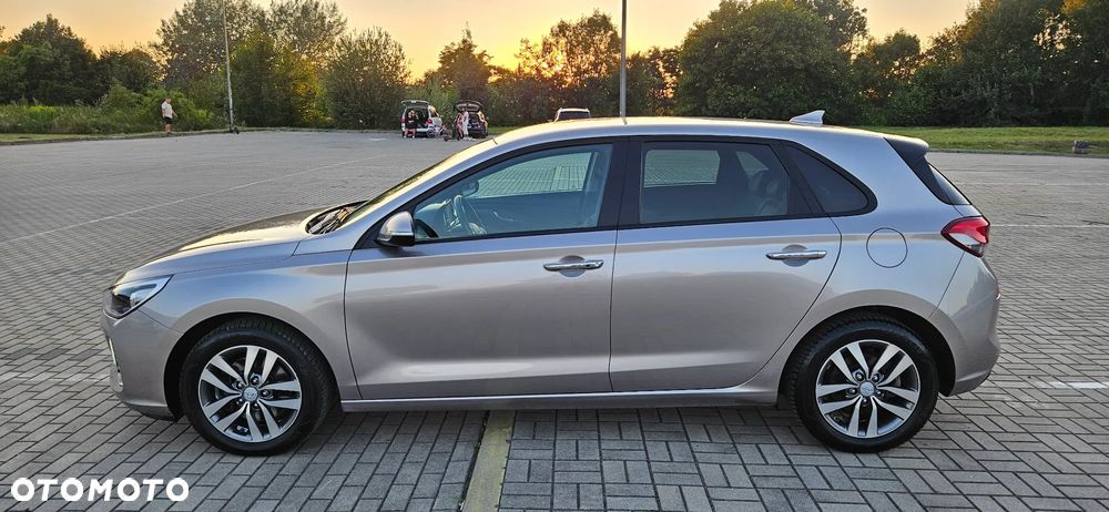 Hyundai i30 1.0 T-GDI Pure - 24