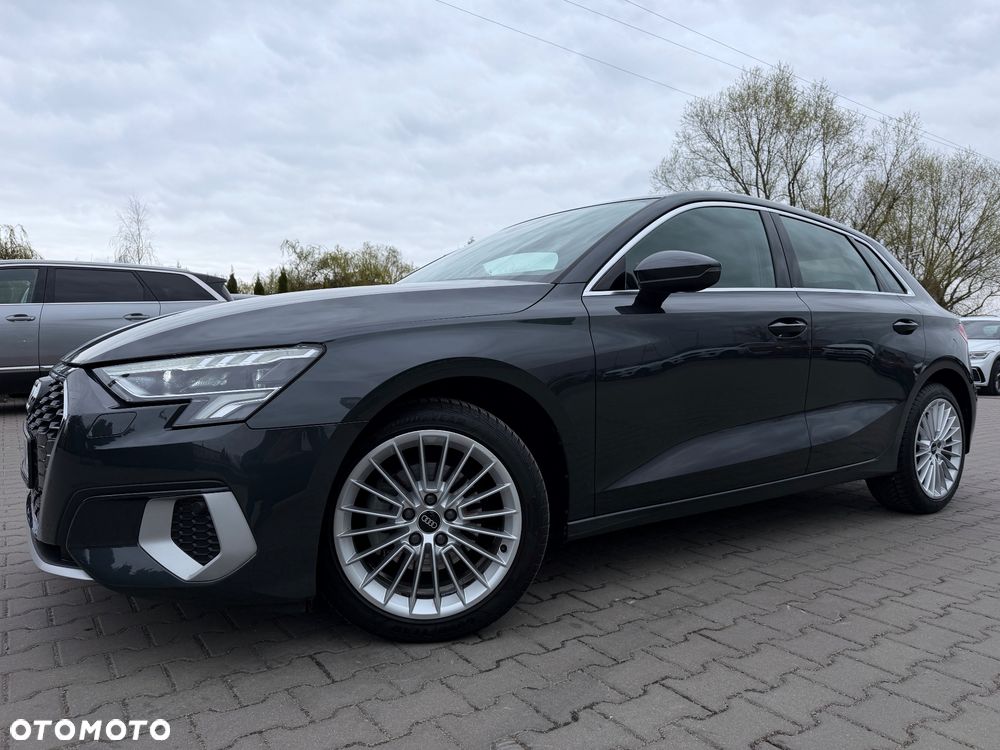 Audi A3 Sportback 35 TFSI S Line - 1