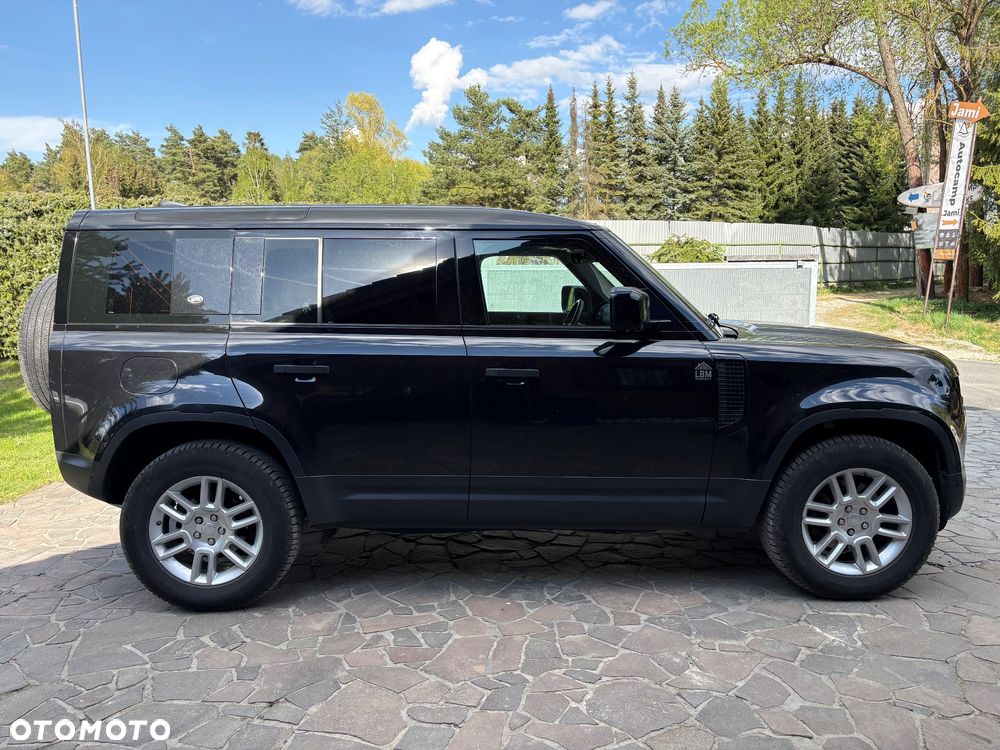Land Rover Defender 2.0 D240 S - 4