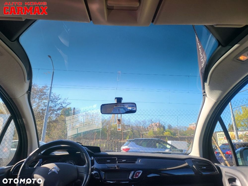 Citroën C3 1.2 PureTech Exclusive - 22