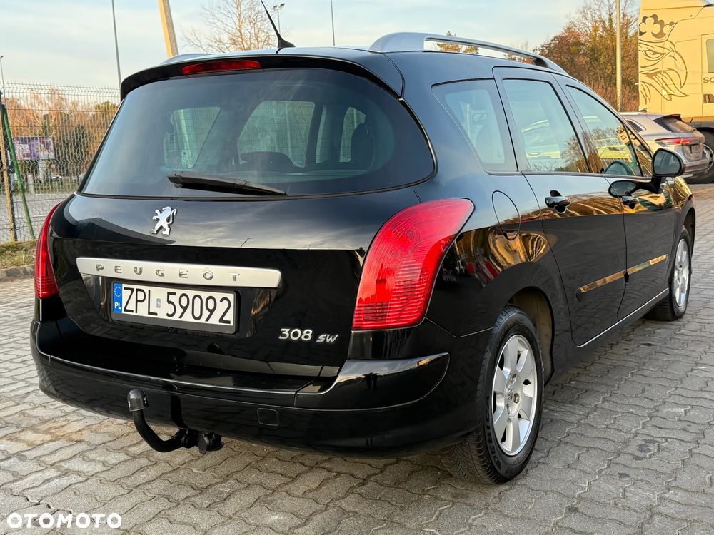 Peugeot 308 - 11