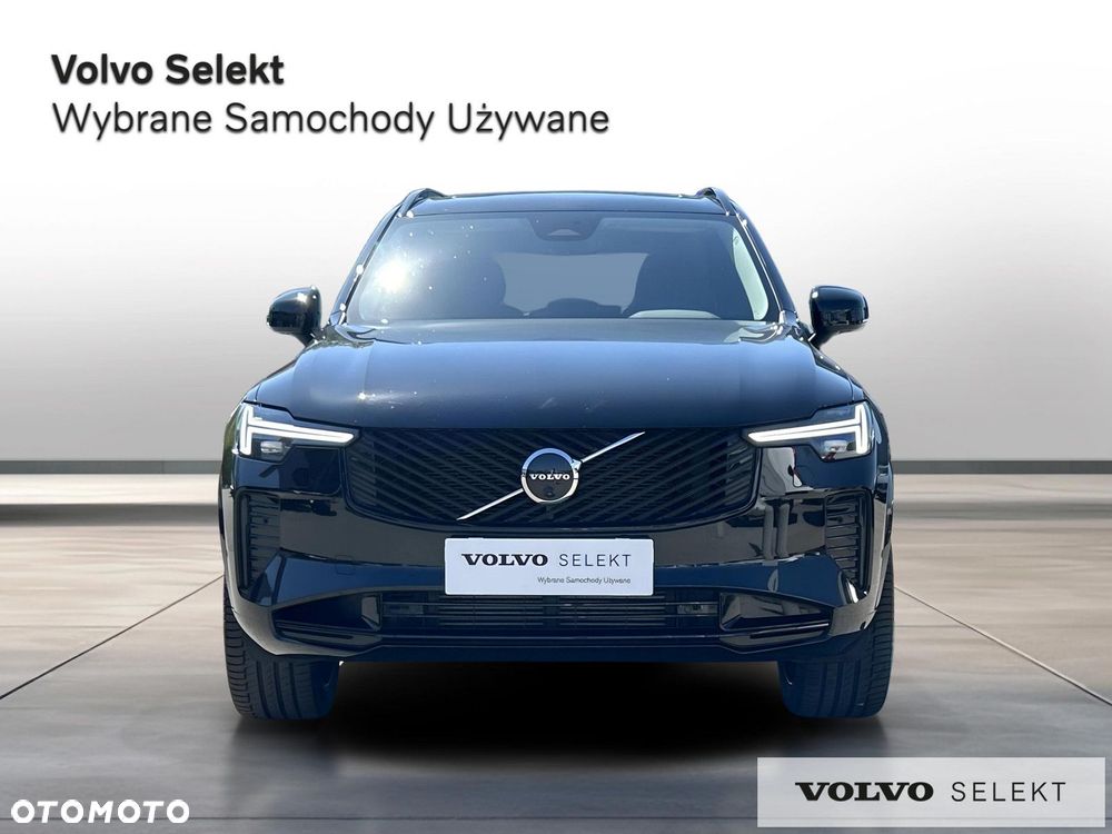 Volvo XC 90 - 9