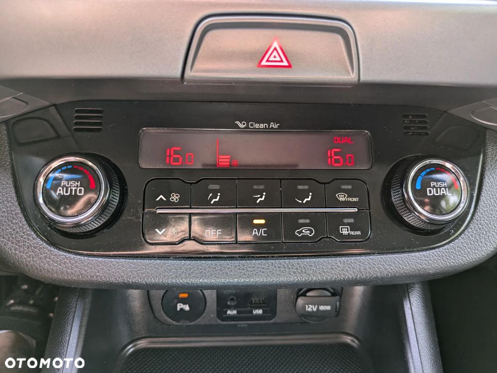 Kia Sportage 1.7 CRDI XL 2WD - 34