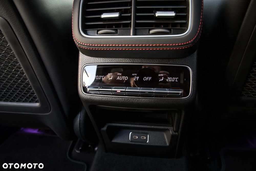 Mercedes-Benz GLE - 32