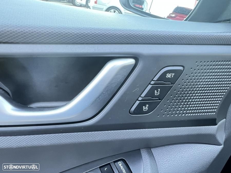 Hyundai Ioniq EV 28kWh Eletric Tech - 20