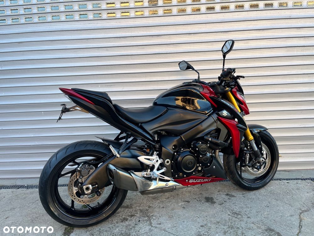 Suzuki GSX 1000 - 8