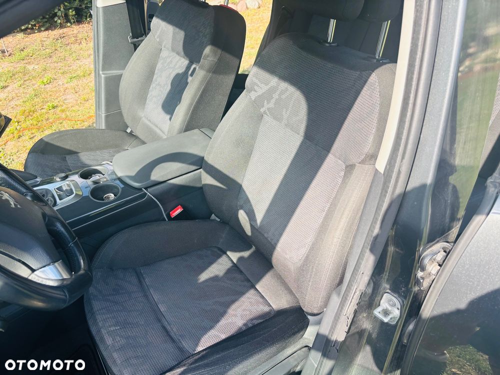 Peugeot 3008 2.0 HDi Allure - 12