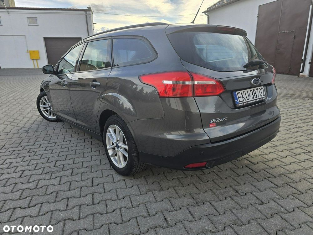 Ford Focus - 14