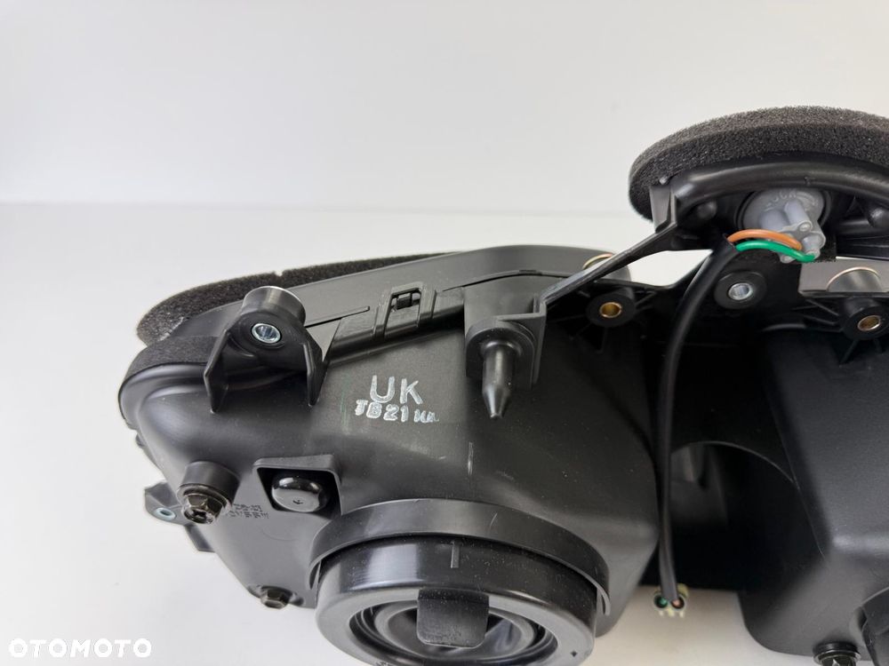 Przednia lampa reflektor Honda CBR 600RR PC37 2003-05 - 13