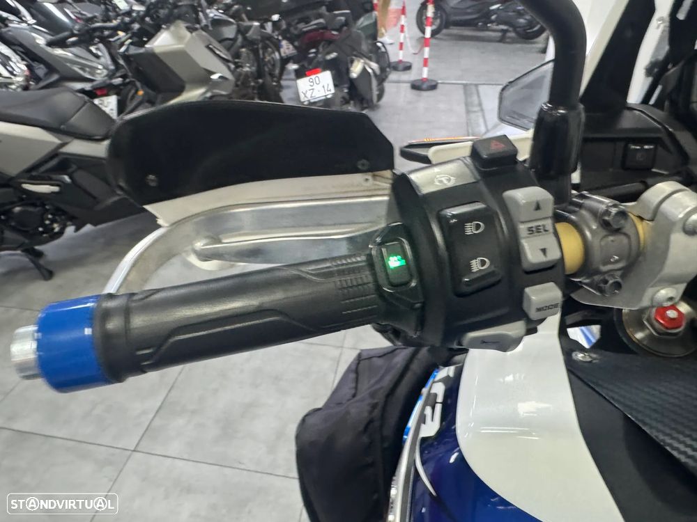 Honda Africa Twin 1000 Adventure Sport - 9