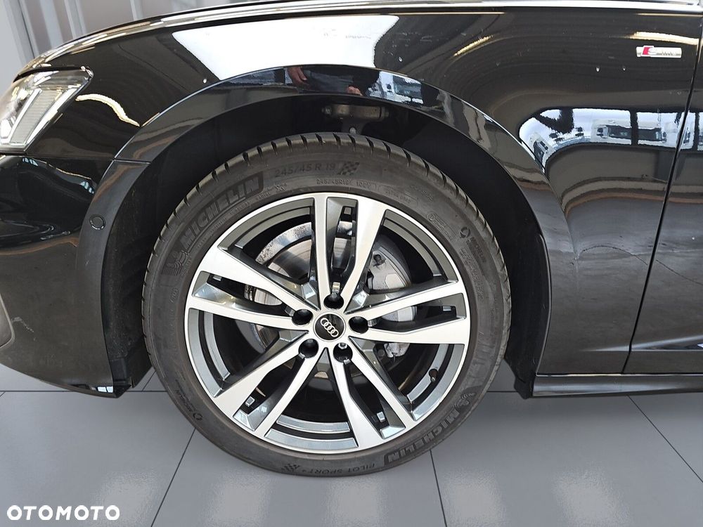 Audi A6 - 35