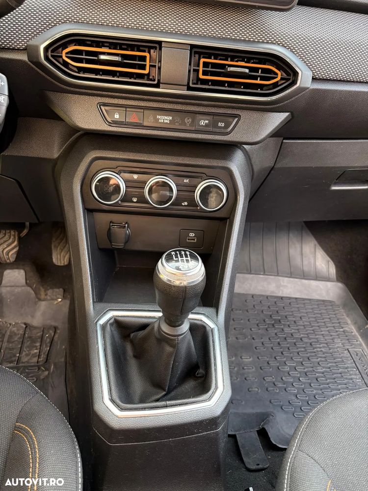 Dacia Sandero TCe 90 MT6 Comfort - 22