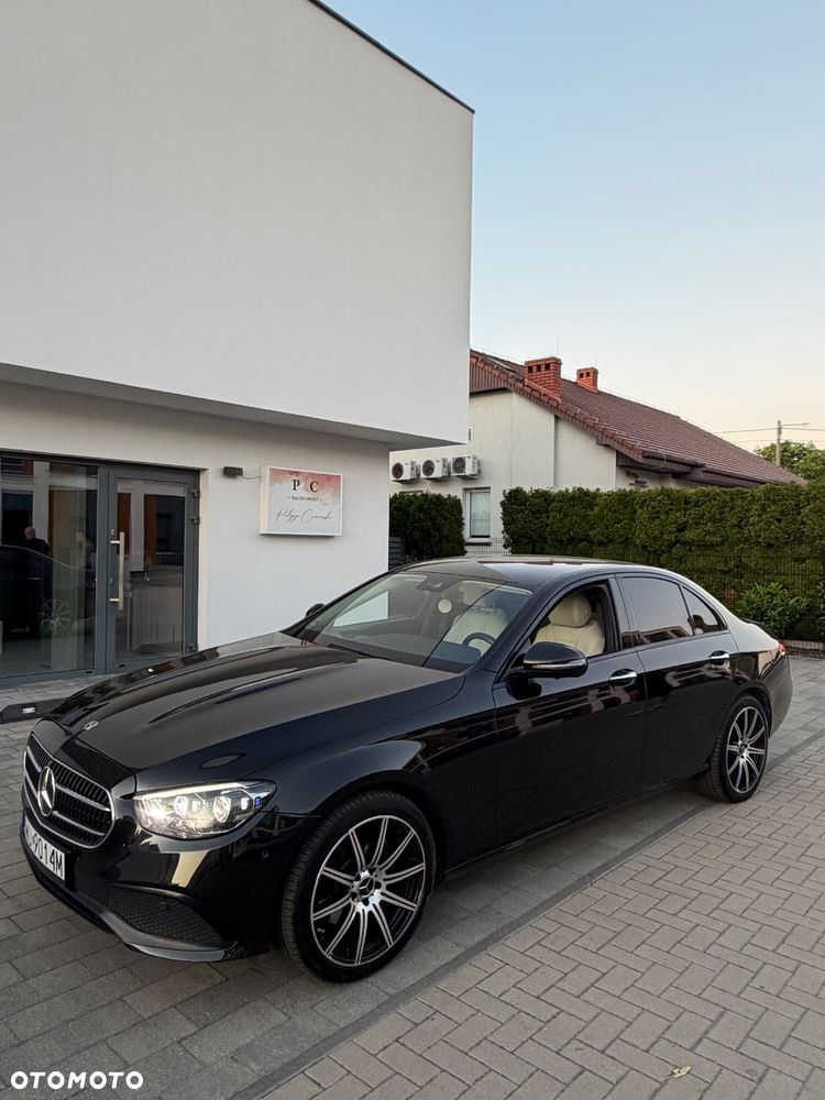 Mercedes-Benz Klasa E 220 d 4-Matic Avantgarde - 30