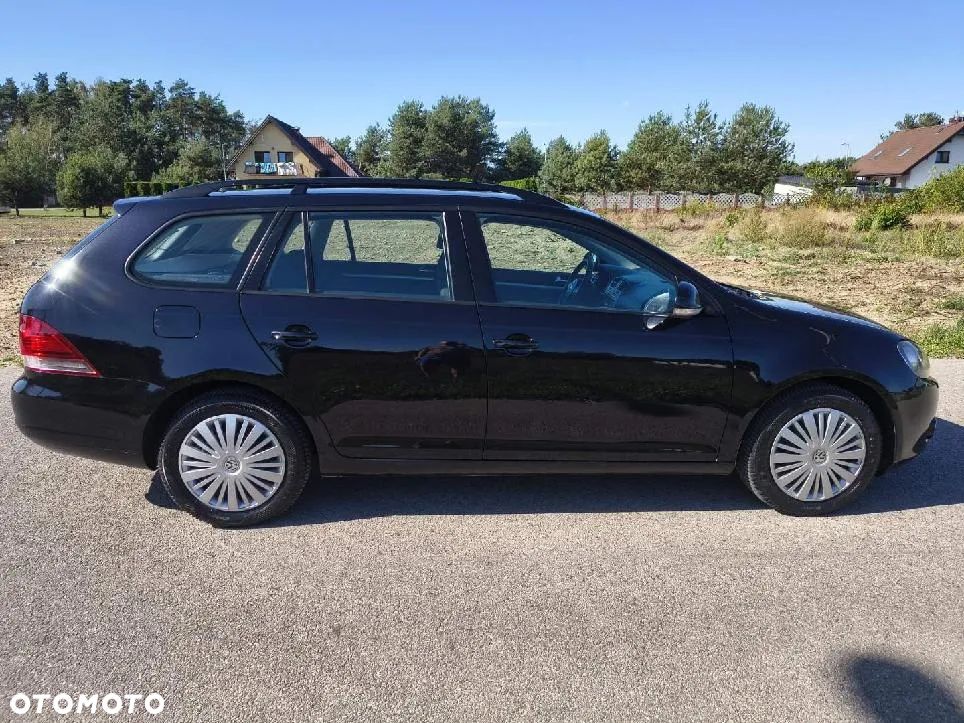 Volkswagen Golf VI 1.6 TDI Comfortline - 4