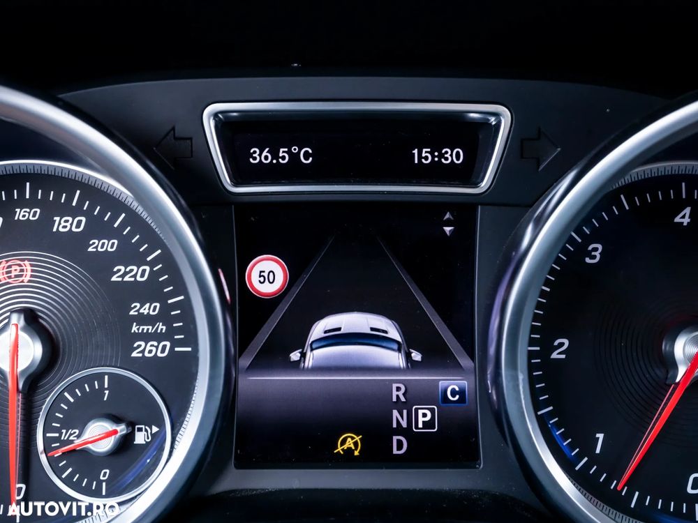 Mercedes-Benz GLE 350 d 4MATIC - 28