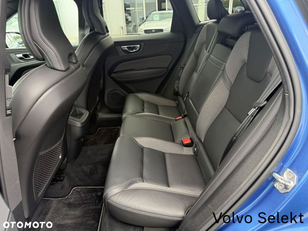 Volvo XC 60 - 25