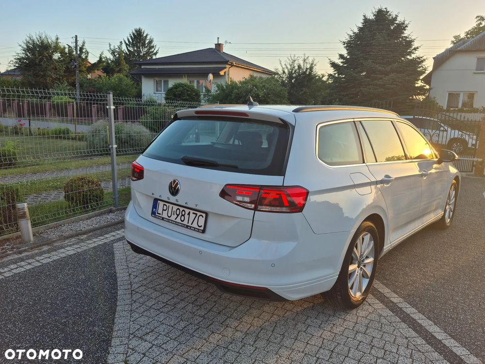 Volkswagen Passat 2.0 TDI SCR Comfortline DSG - 10