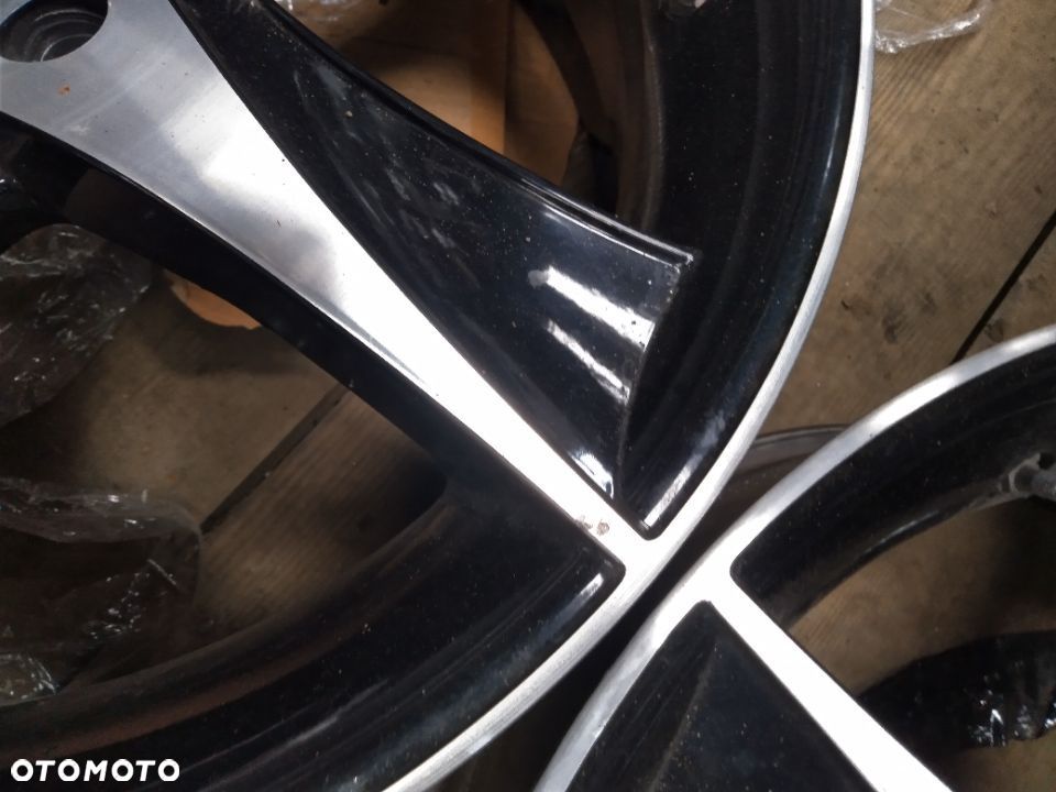 Felgi ETABET 19" 5X112 fi73.1 ET55 Golf VII A3 - 6