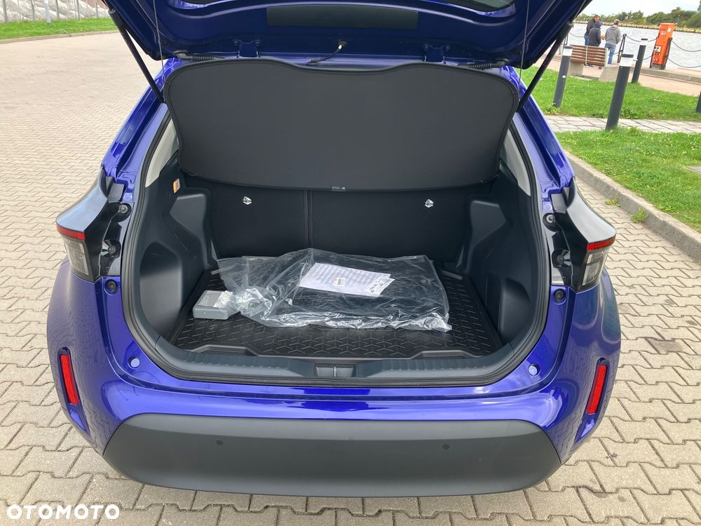 Toyota Yaris Cross Hybrid 1.5 Comfort - 32