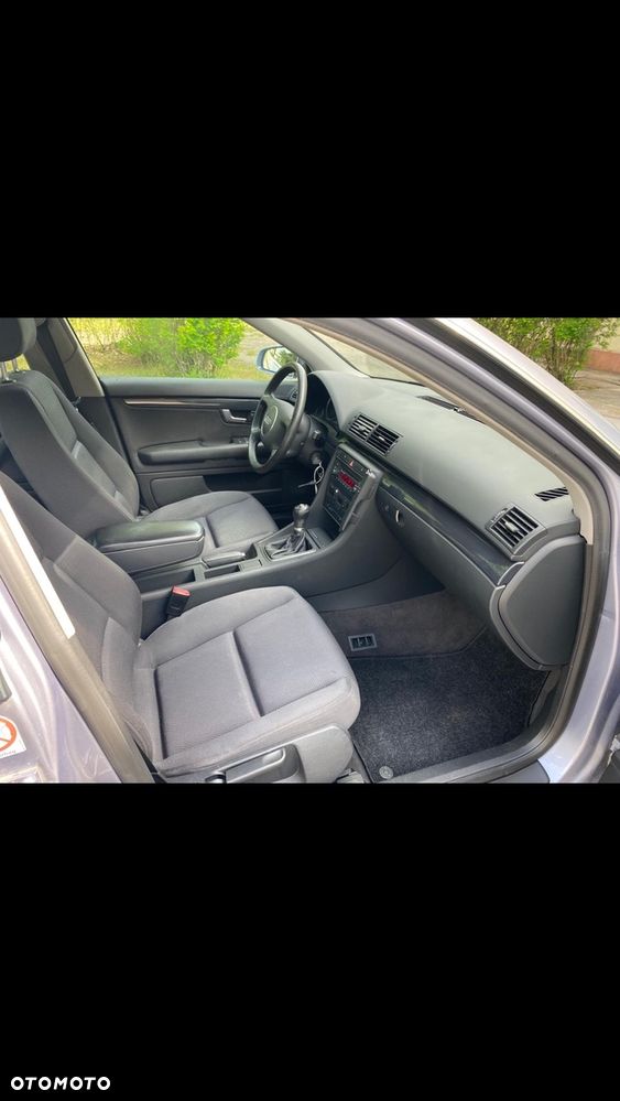 Audi A4 Limousine - 13