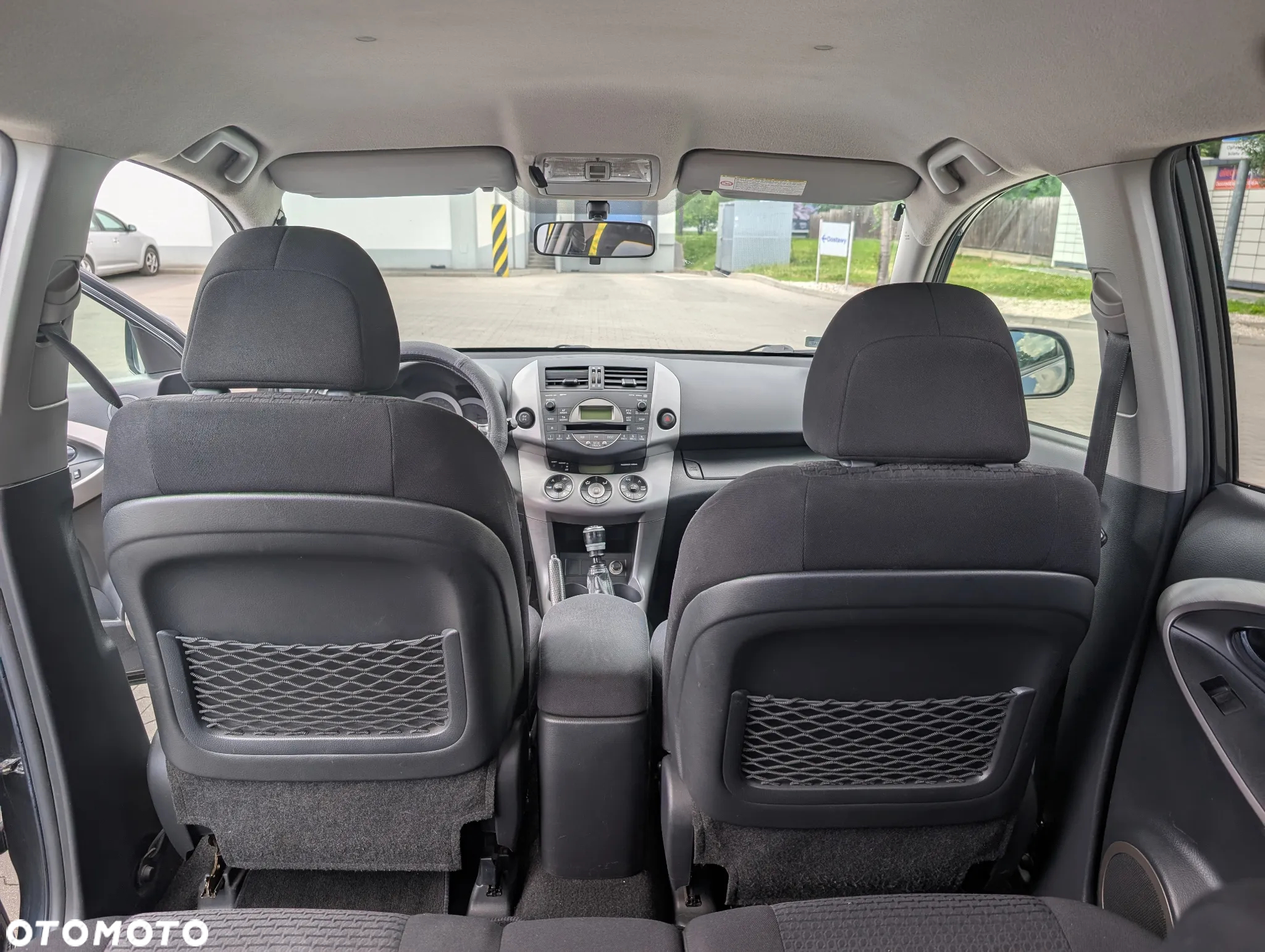 Toyota RAV4 - 14