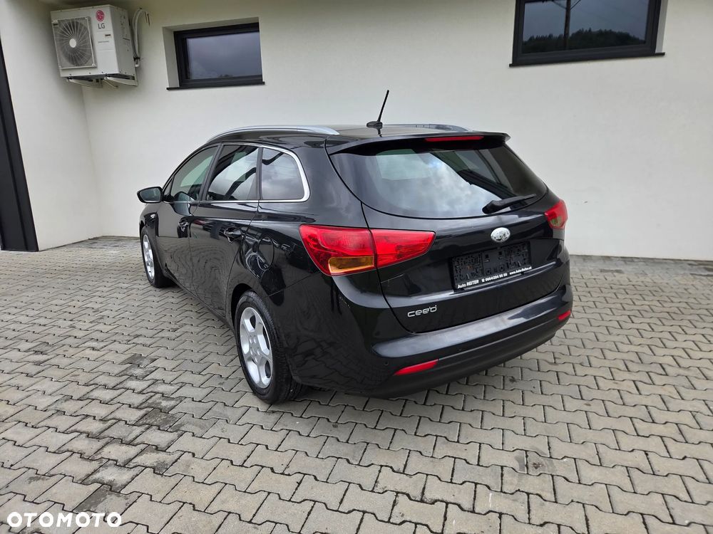Kia Ceed - 3