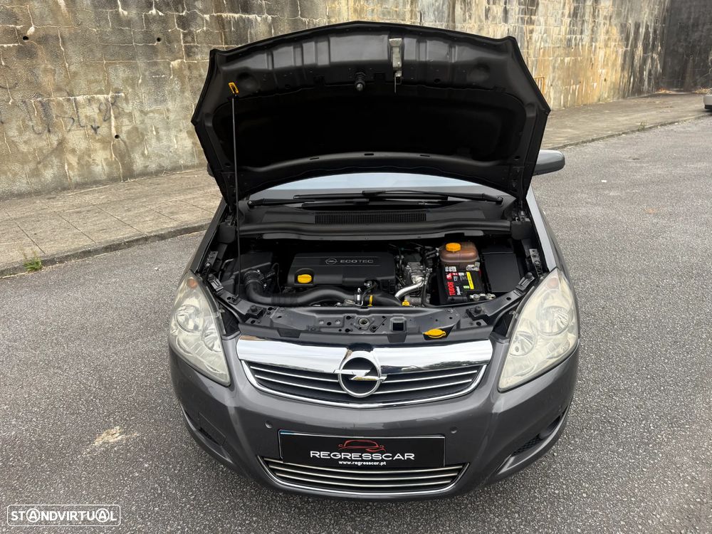 Opel Zafira 1.7 CDTi Cosmo - 28