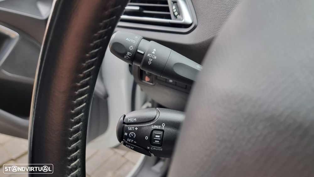 Peugeot 308 1.5 BlueHDi Active - 16