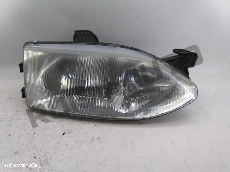 Ótica / Farol Direito 08-661-1136r Fiat Palio [1996_2002] 1.2 - 1