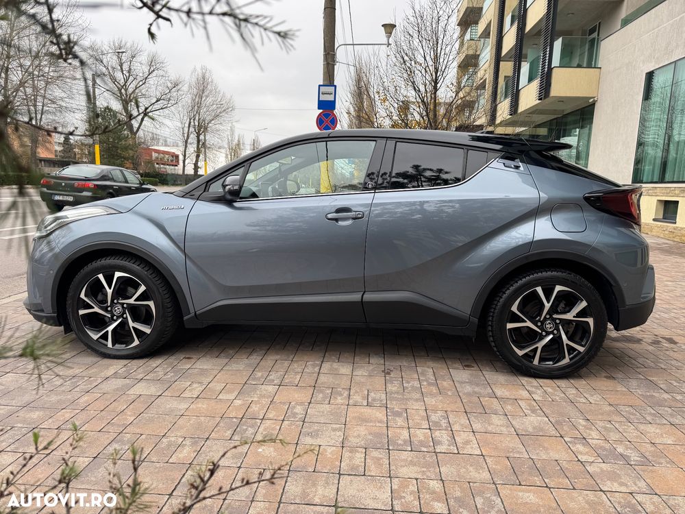 Toyota C-HR 2.0 Hybrid Team Deutschland - 7