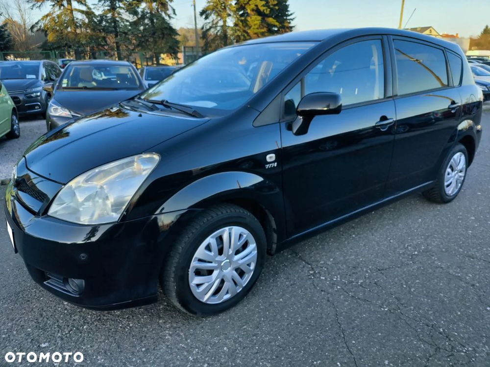 Toyota Corolla Verso - 20