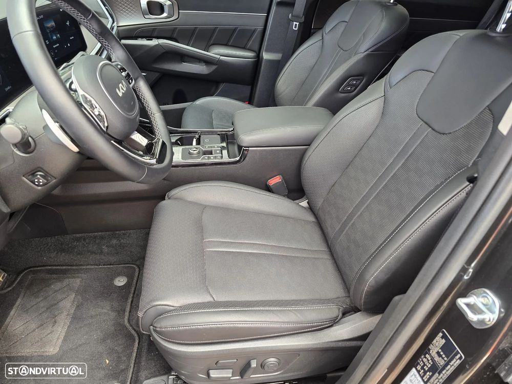 Kia Sorento 1.6 T-GDI HEV Concept+SRF - 18