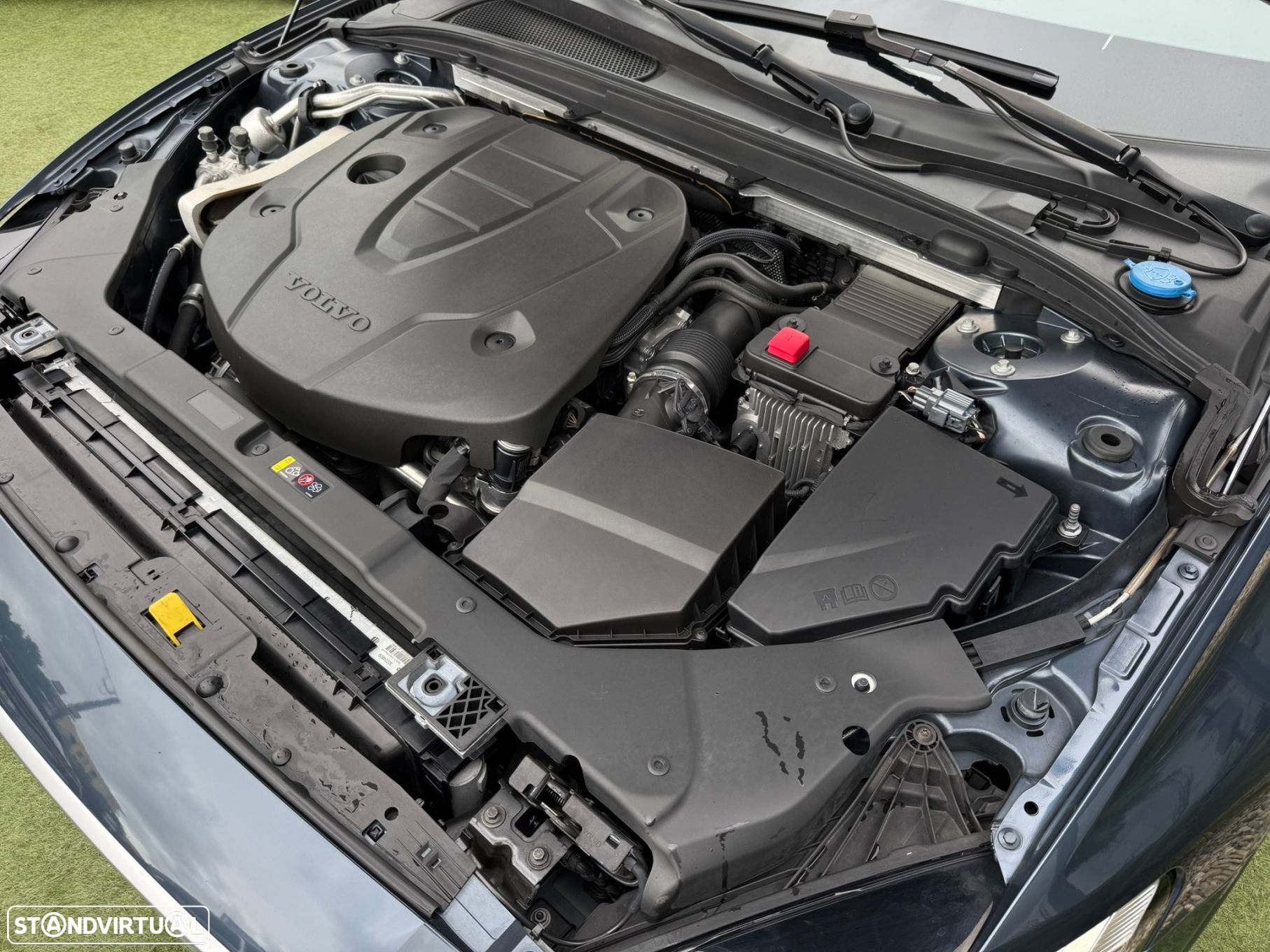 Volvo V60 2.0 D3 R-Design Geartronic - 60