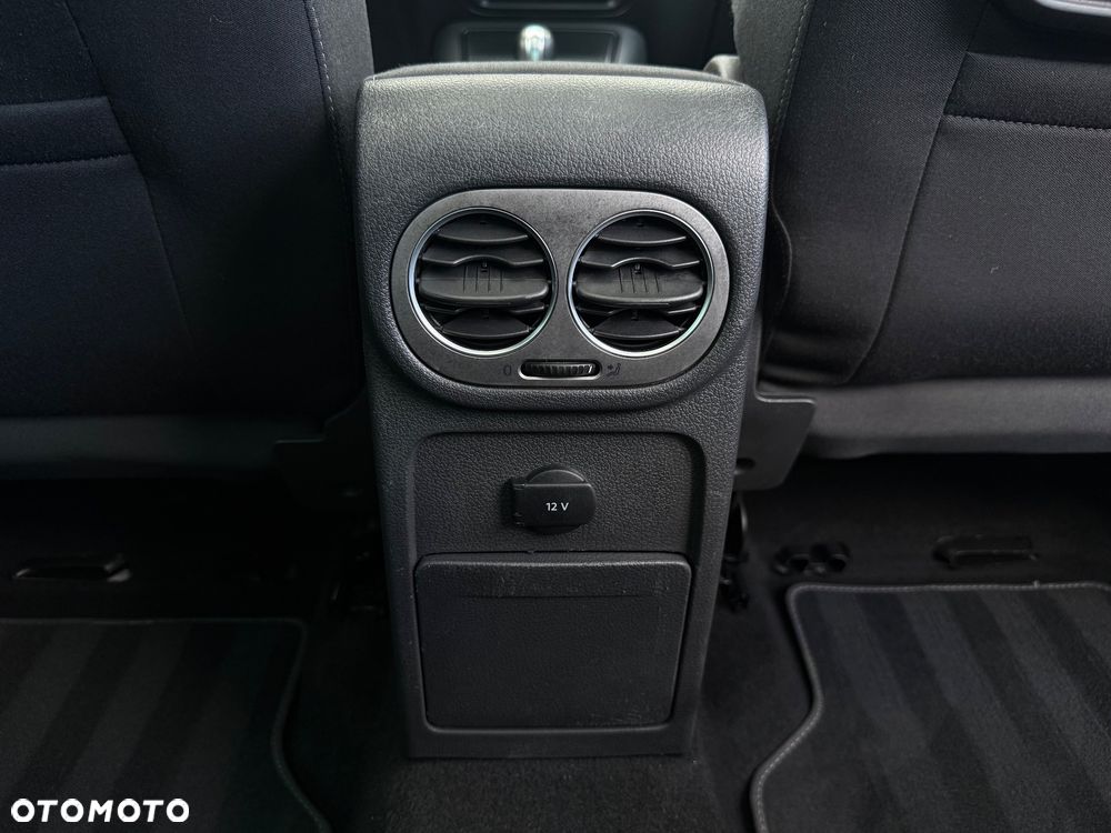 Volkswagen Tiguan 2.0 TDI DPF 4Motion DSG Team - 34