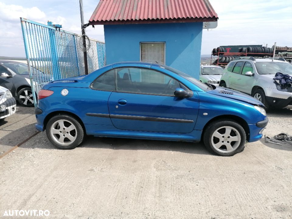 Dezmembrez piese Peugeot 206 CC - 1
