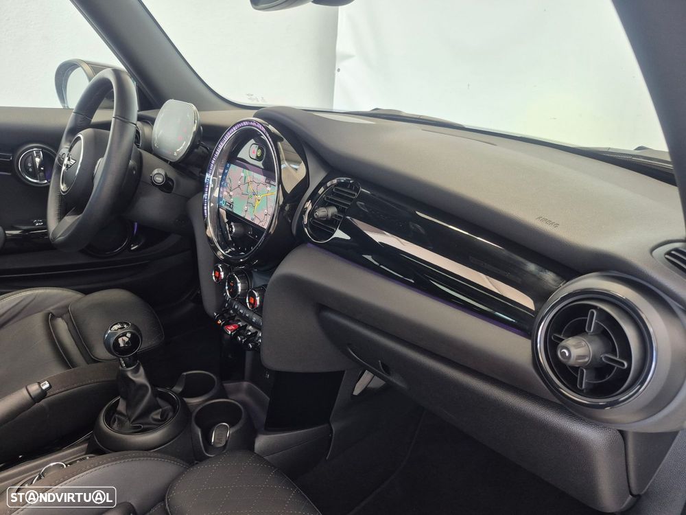 MINI 3 Portas Cooper Sport Edition — fotografia 30