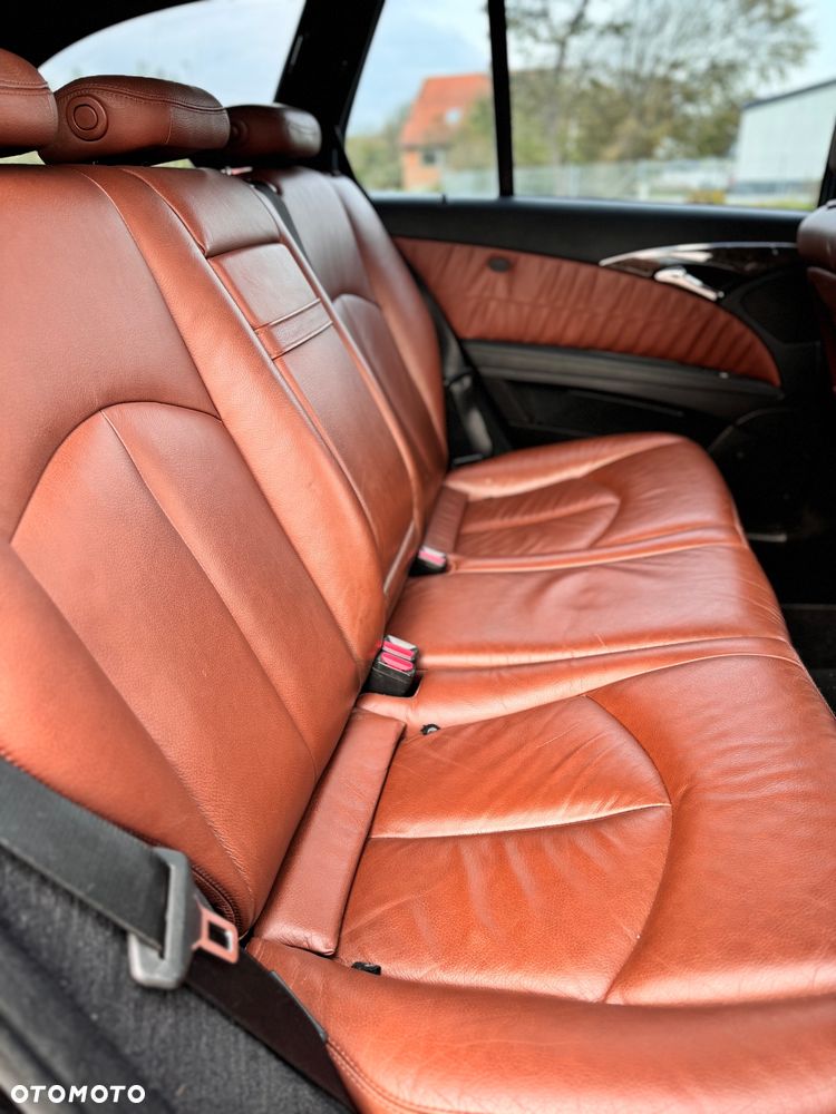 Mercedes-Benz Klasa E 500 4-Matic Avantgarde - 5